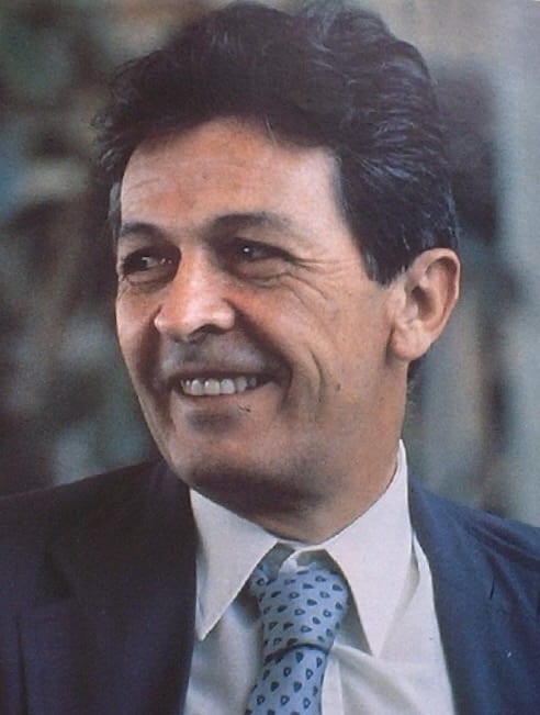 Ritratto di Enrico Berlinguer, segretario del PCI.